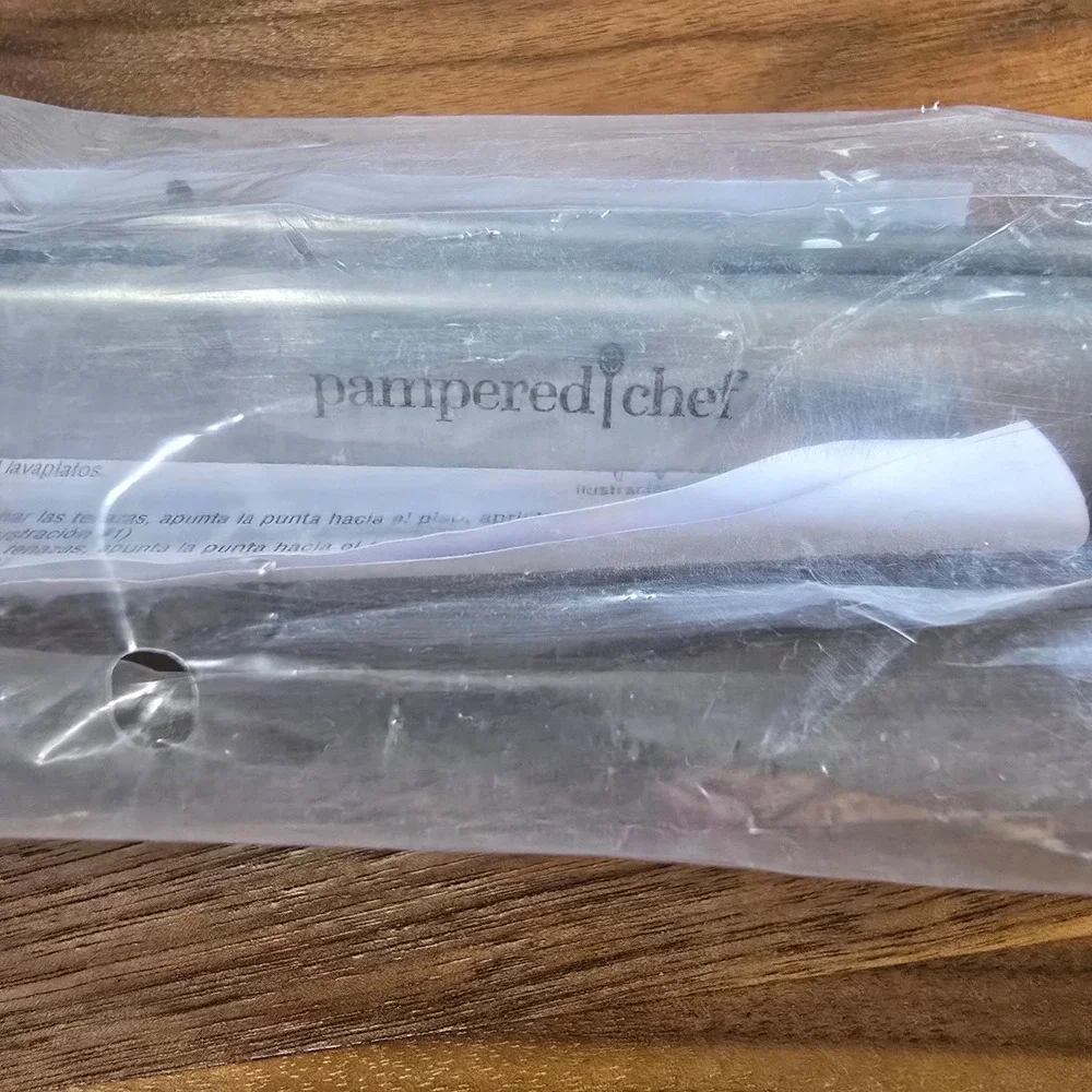 Pampered Chef Large Chef's Tongs 2955 Stainless Steel Silicone Black Silver NEW